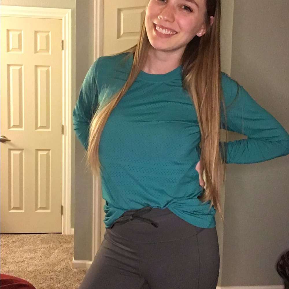 Zyia Teal Chill Long T